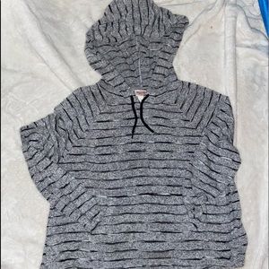 Grey cropped hooded light sweatshirt🛢